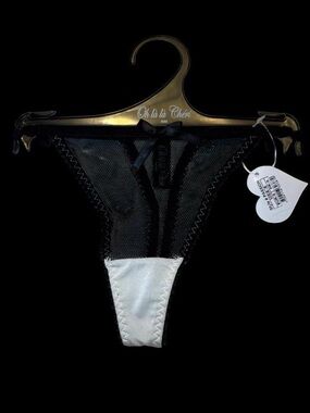Oh là là Chéri Black Mesh & White Satin Thong